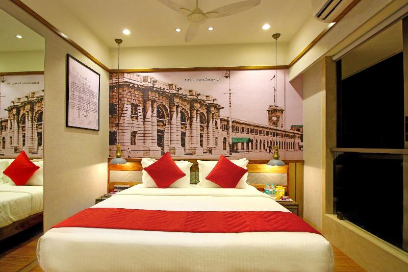Theory9 Premium Serviced Apartments Khar image