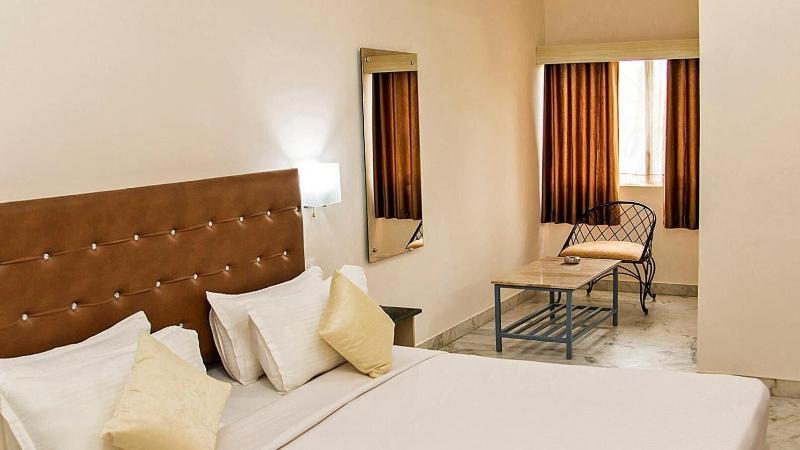 Airavatha Residency image