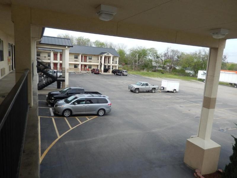 Motel 6 Atoka Ok