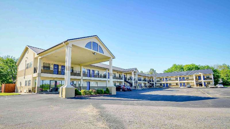 Motel 6 Atoka Ok — general view