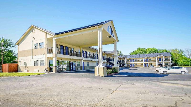 Motel 6 Atoka Ok — general view