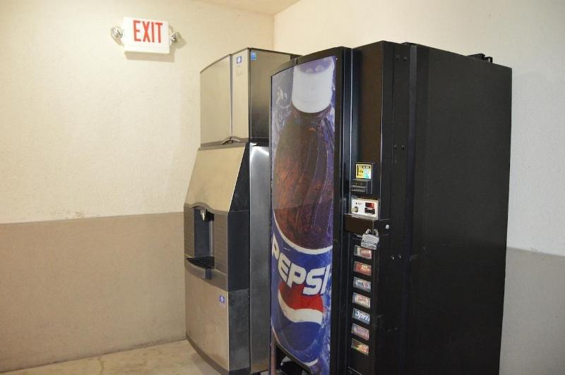 Motel 6 Atoka Ok