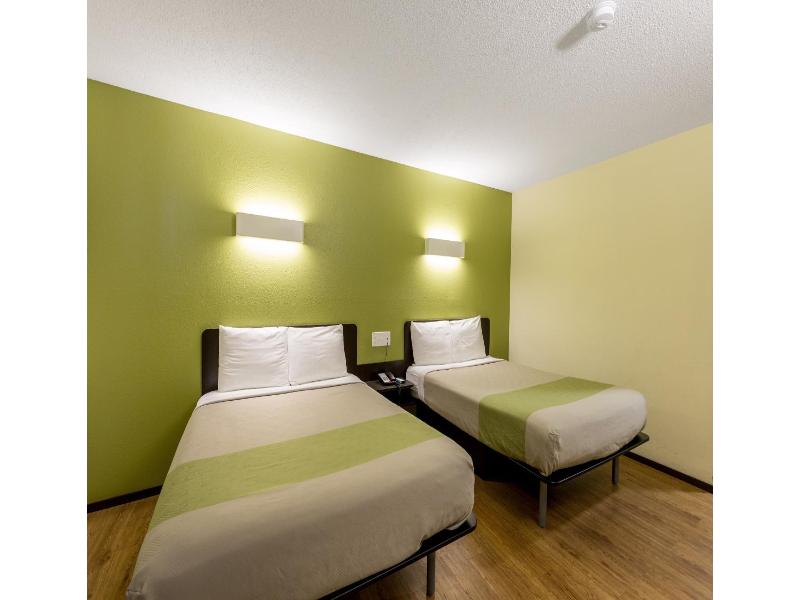 Motel 6 Troy, Il image