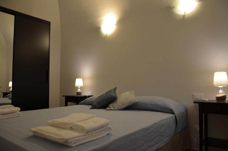 Ro Ri Rooms image