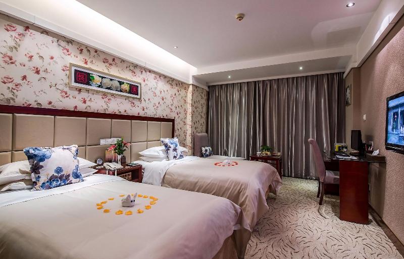Luoyang New Friendship Hotel — view