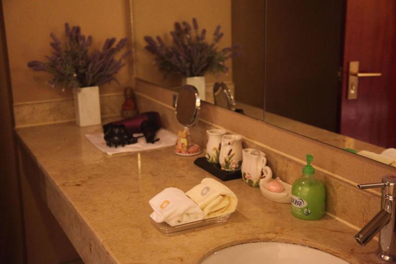 Luoyang New Friendship Hotel image
