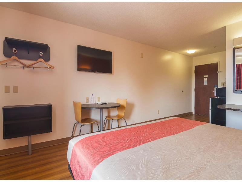Motel 6 Jonesboro, Ga image