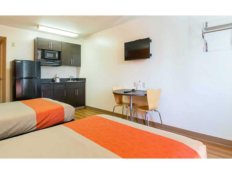 Motel 6 Jonesboro, Ga image