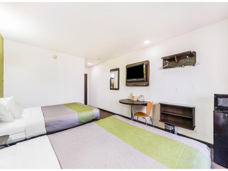 Motel 6 Gastonia, Nc image