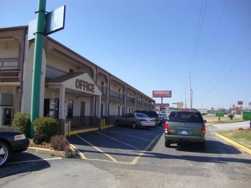 Budget Inn Express — general view