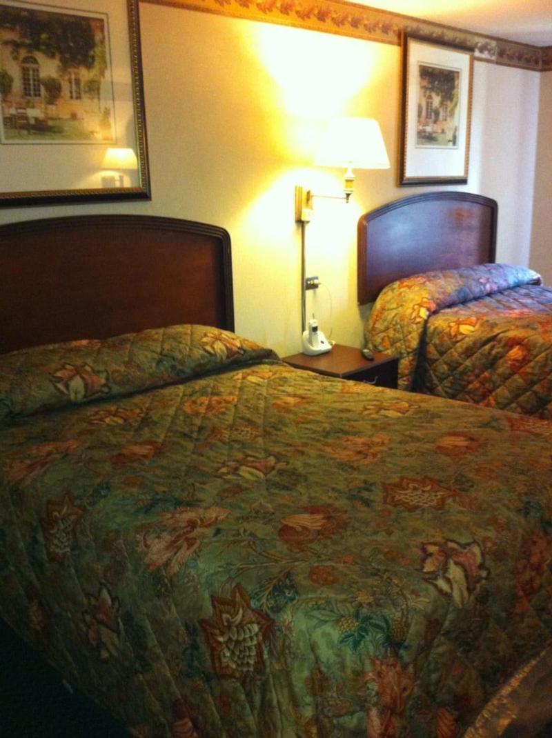 Budget Inn Express — view