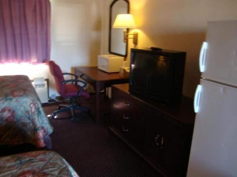 Budget Inn Express image