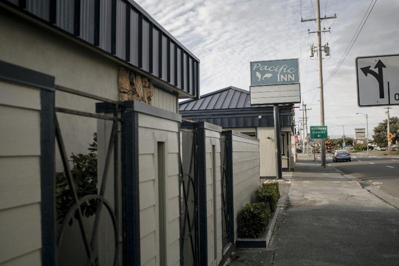Pacific Inn image