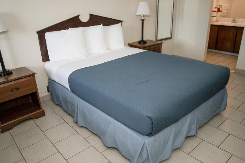 Pacific Inn image