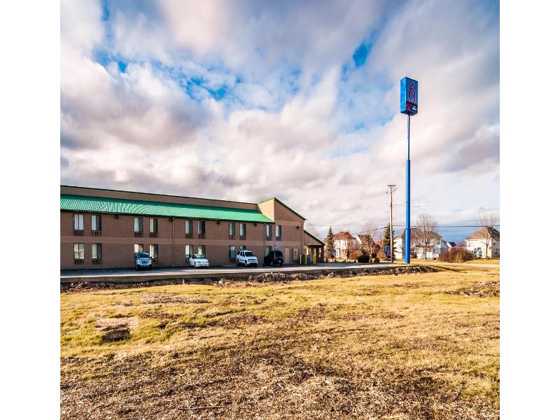 Motel 6 Lansing, Il - Chicago South image
