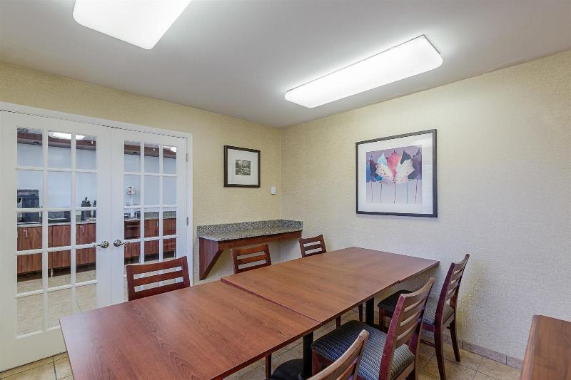 Reliance Inn image
