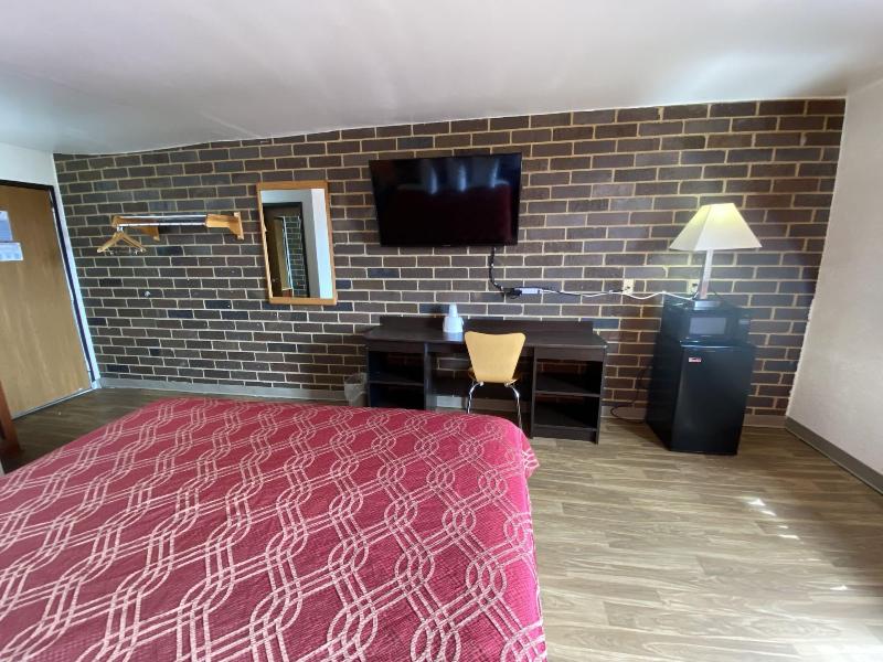 Reliance Inn image