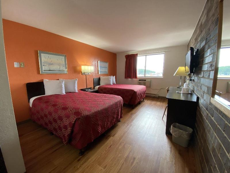 Reliance Inn image