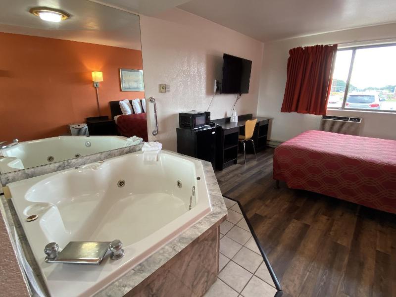 Reliance Inn image