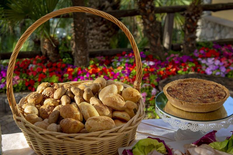 Romantic Relais Sorrento image