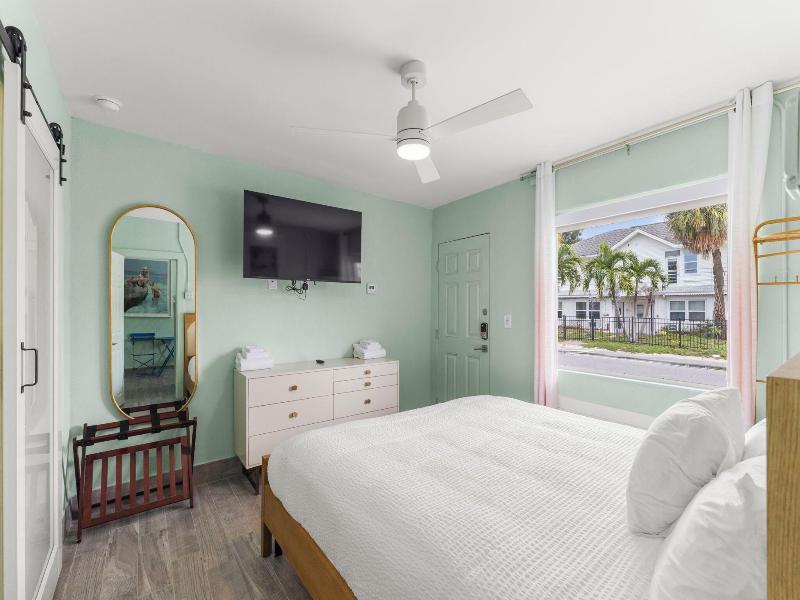 Hotel Cabana Clearwater Beach image
