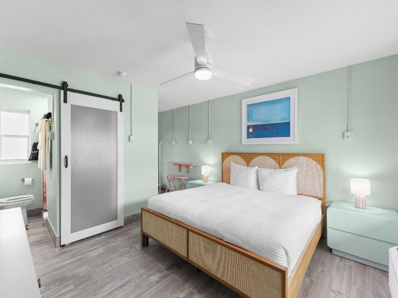Hotel Cabana Clearwater Beach image