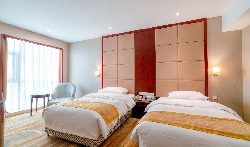 Yantai Meiya International Apt Hotel image