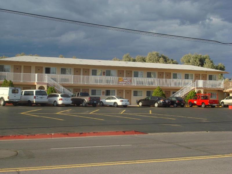 Budget Inn Of Needles image