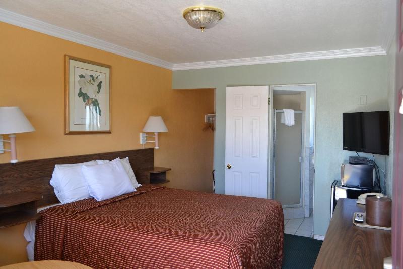 Budget Inn Of Needles image