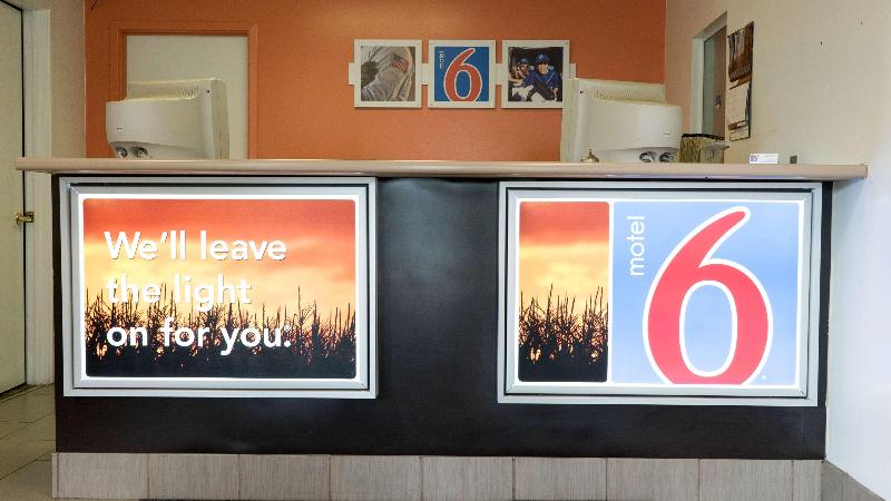 Motel 6 Lafayette In
