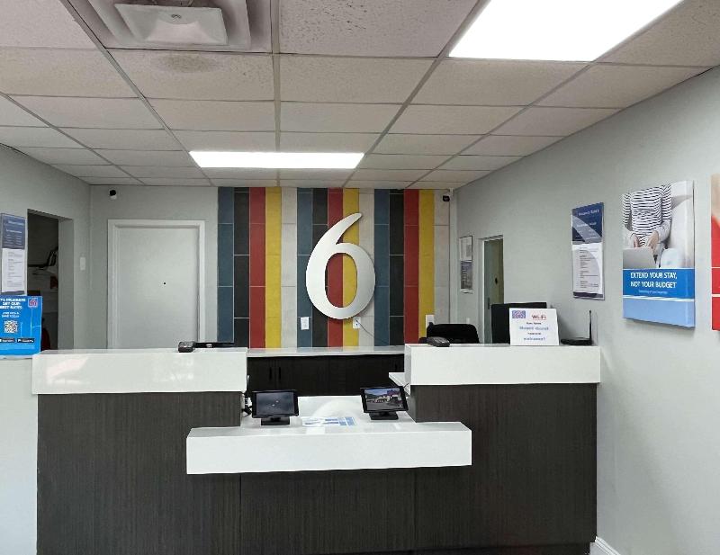 Motel 6 Lafayette In
