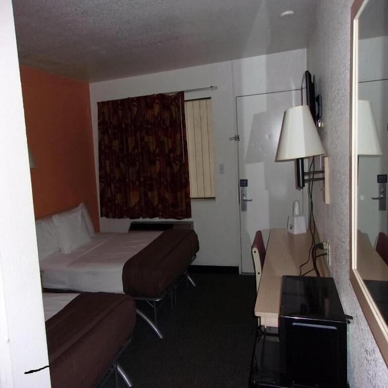 Anderson Inn image