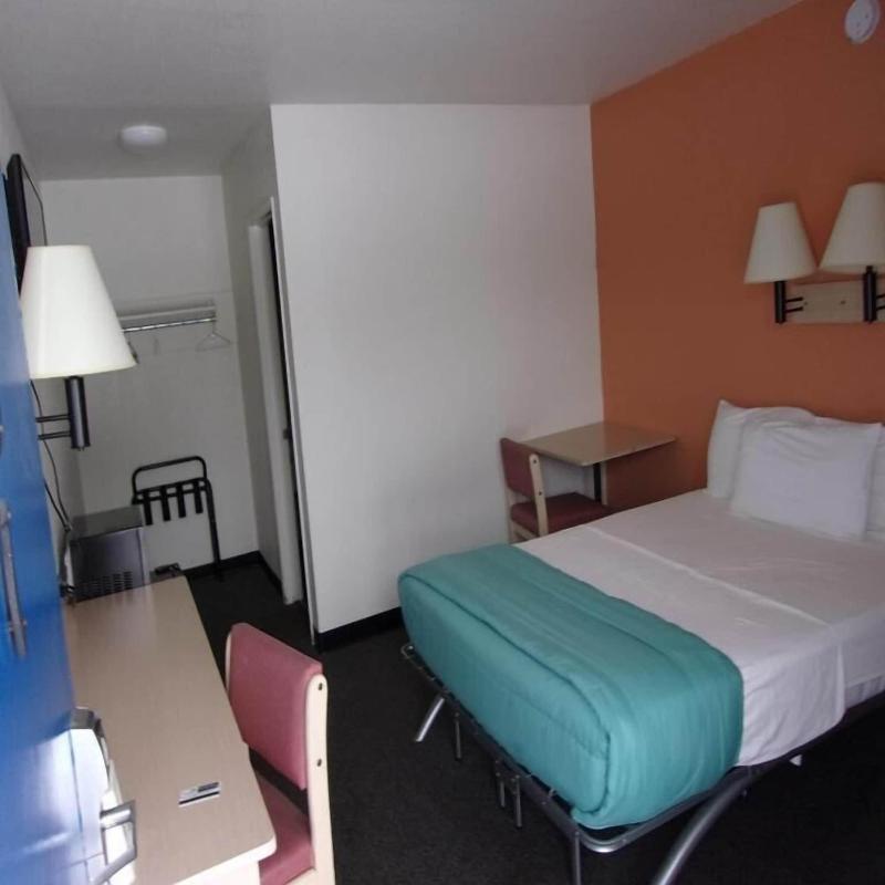 Anderson Inn image