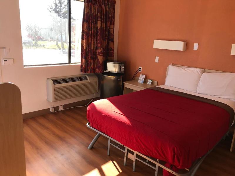 Anderson Inn image