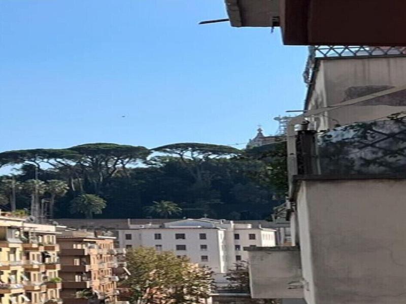 B B La Perla Di Roma image