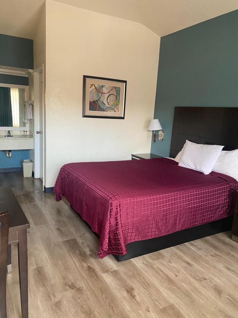 Atascadero Inn image
