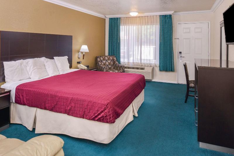 Atascadero Inn image