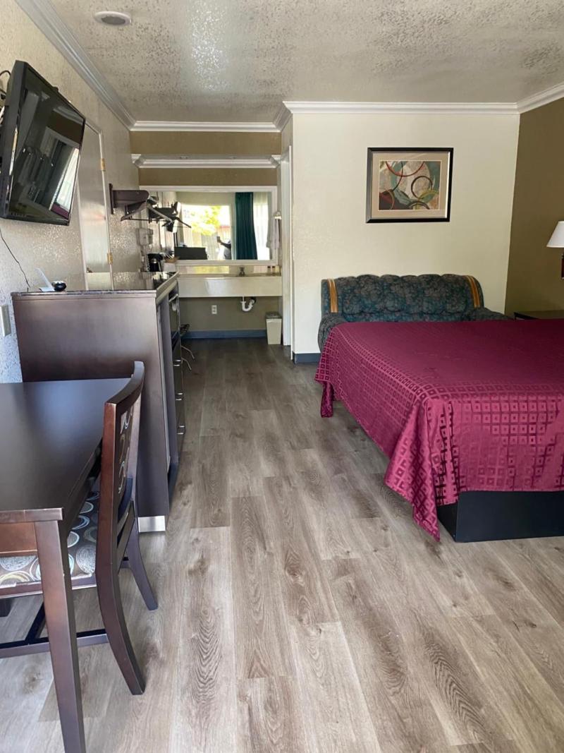 Atascadero Inn image