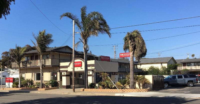 Rockview Inn And Suites image