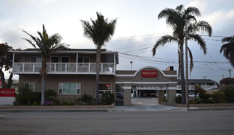 Rockview Inn And Suites image