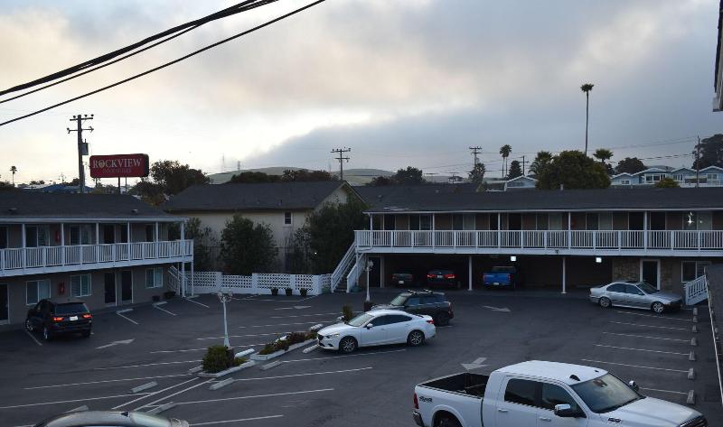 Rockview Inn And Suites image