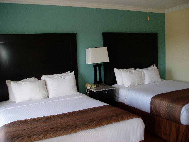 Rockview Inn And Suites image