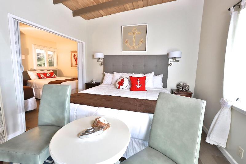 Pleasant Inn image