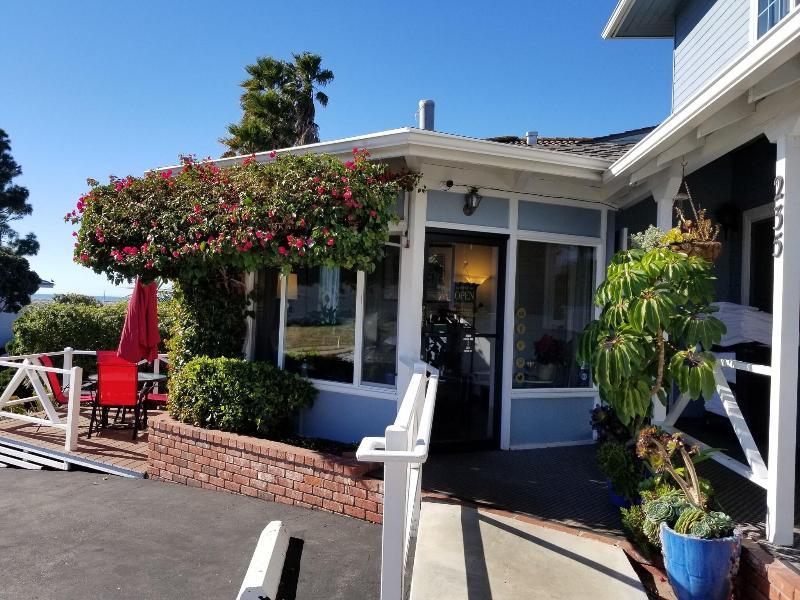 Pleasant Inn image
