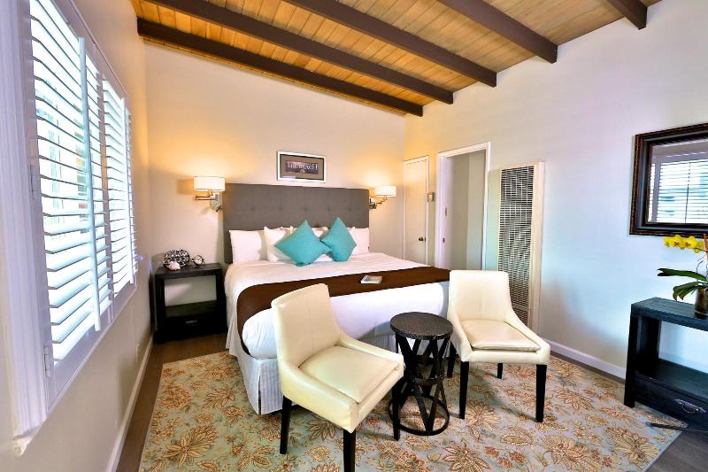 Pleasant Inn image