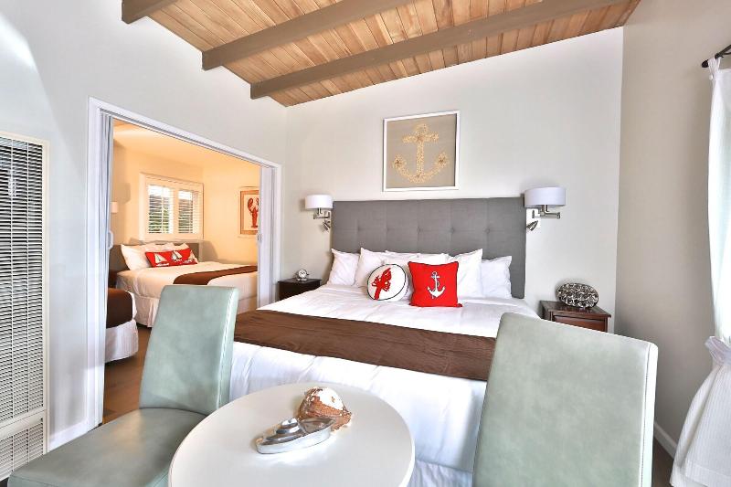 Pleasant Inn image