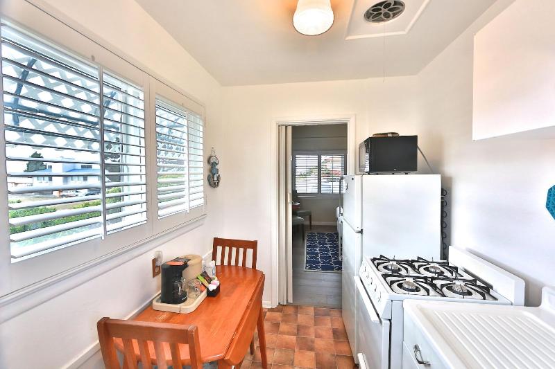 Pleasant Inn image