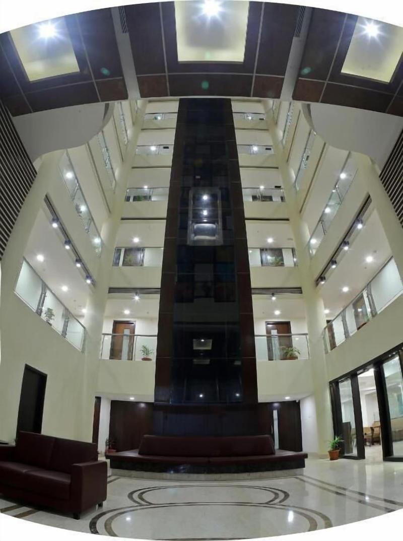 Incredible One Hotel