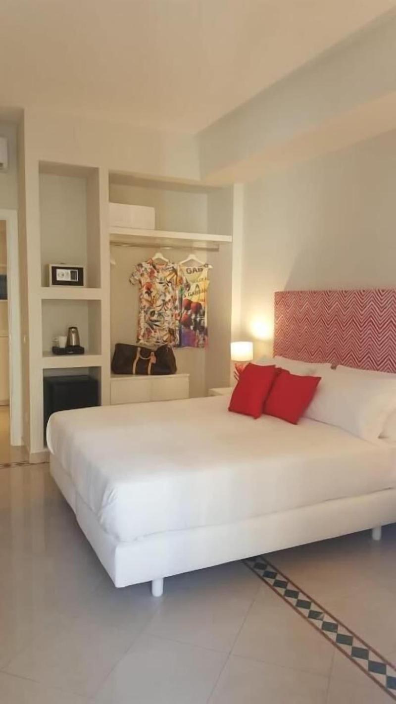 Sorrento Resart Suite image
