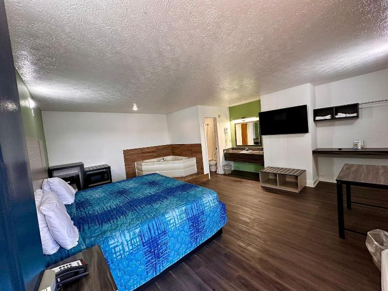 Park Inn by Radisson, Pigeon Forge South image